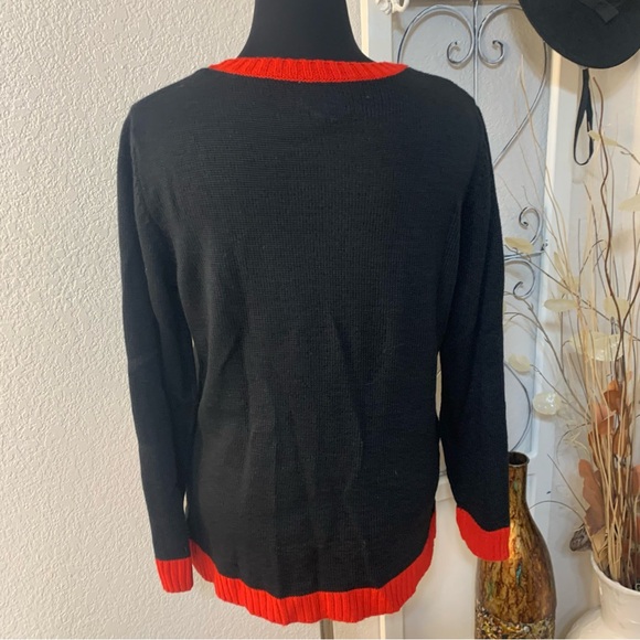 Like new light up Christmas  sweater. - Picture 4 of 12